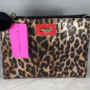 NWT Betsey Johnson Clutch